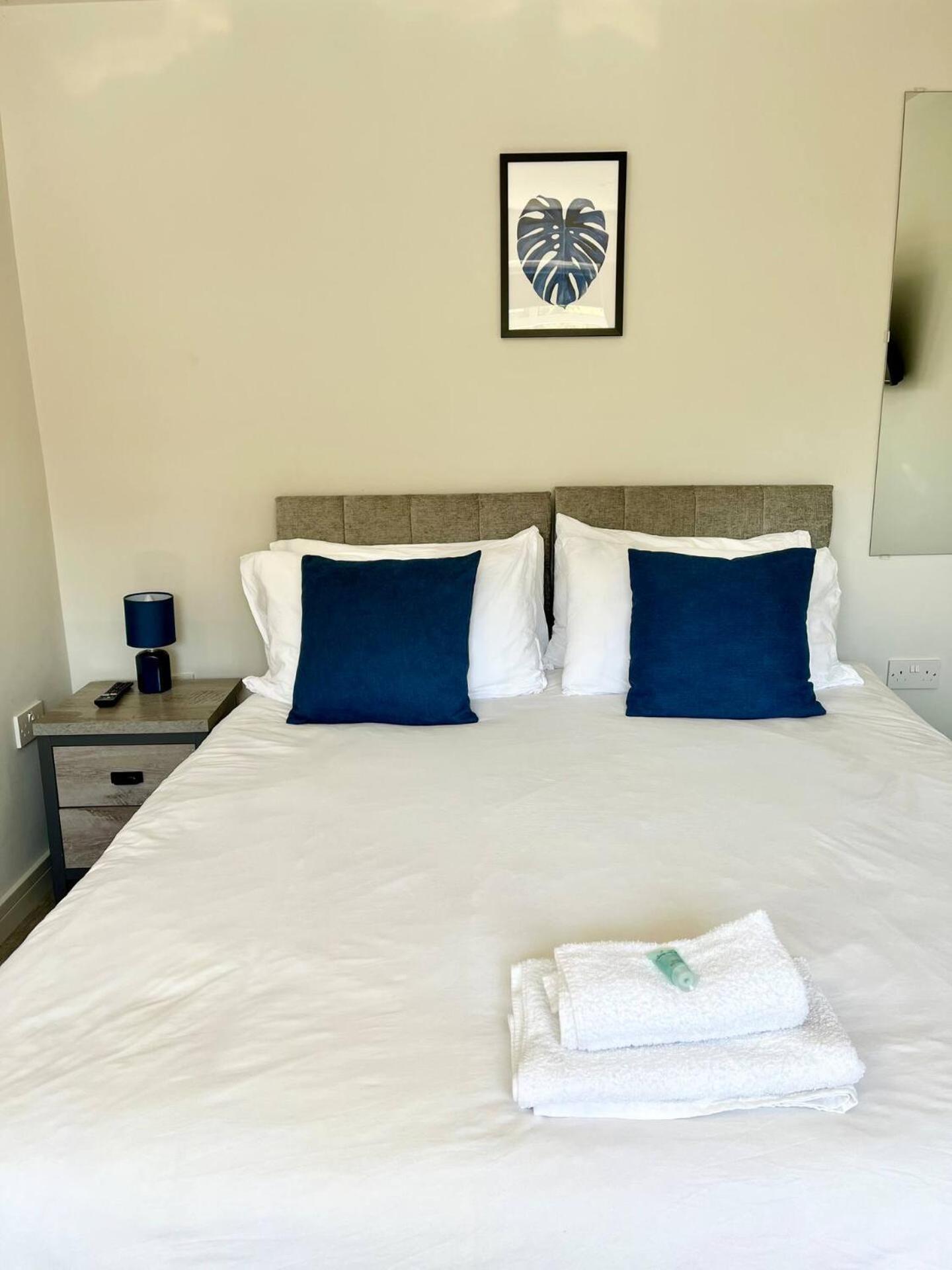Newly Renovated 3 Bed 2 Bath Apartment & Parking Sheffield Exteriér fotografie